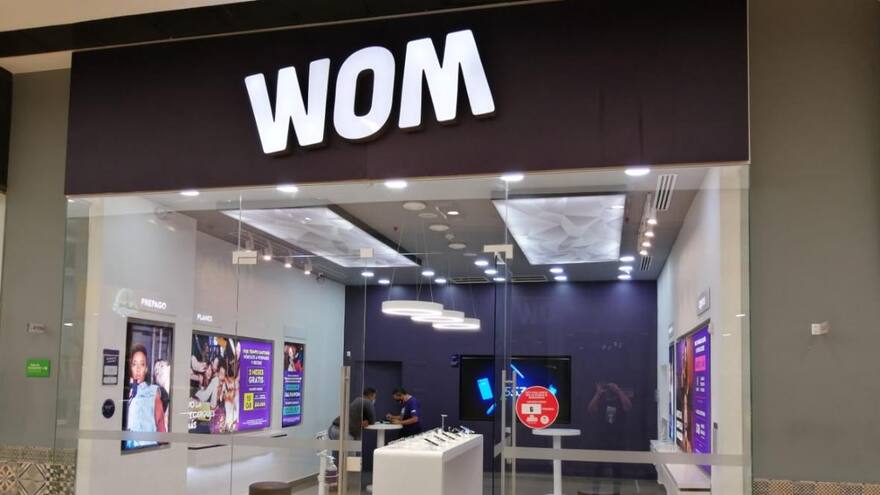 SIC abre pliego de cargos a WOM por presunta violación de derechos a usuarios