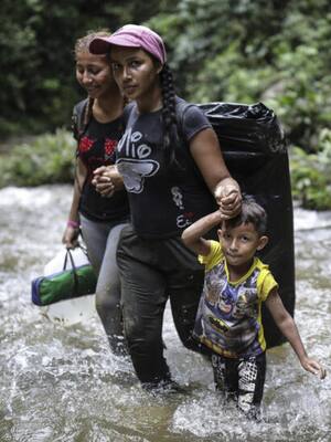 Los ‘coyotes’ de la muerte por el Darién | Columna de José Consuegra Bolívar