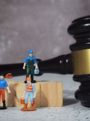 Proceso disciplinario a un año de la reforma laboral: ¿más garantías o riesgo de abuso del derecho?