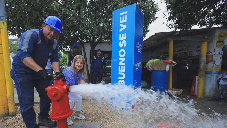 Entregan obras para continuidad de servicio de agua potable en Usiacurí