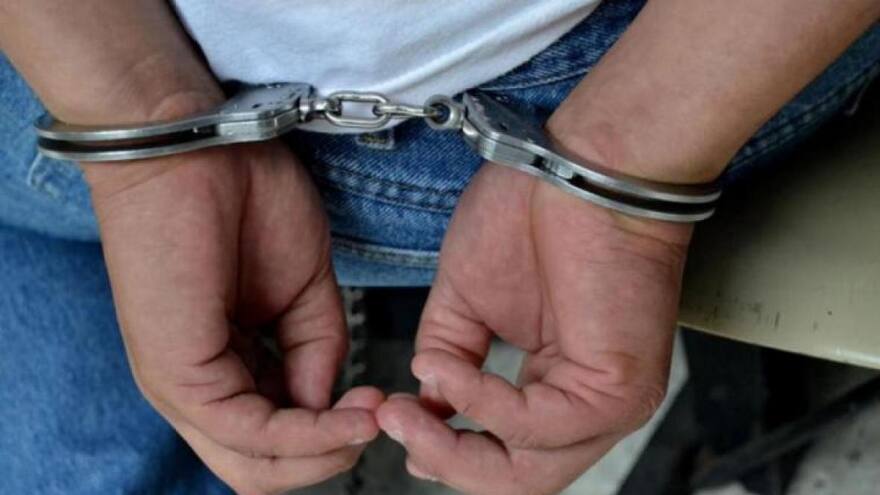 Capturan a un hombre señalado de asesinar a su hijastra de 6 años en Cali