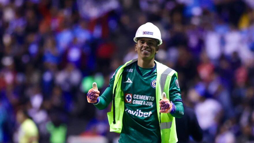 Cruz Azul pierde y Kevin Mier sufre una dura lesión
