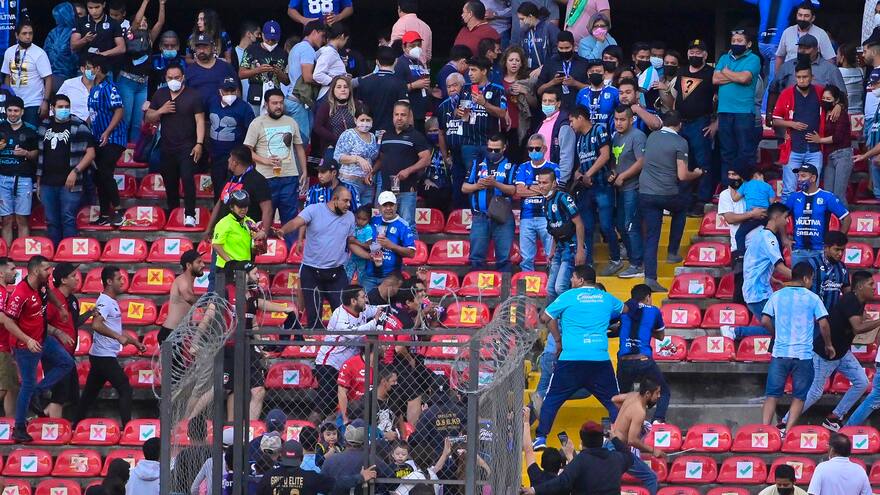 Fifpro condena 'los actos aberrantes' en estadio Corregidora de México