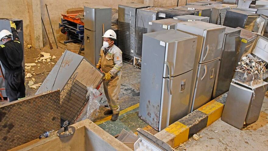 cementerio de neveras: alternativa de sostenibilidad