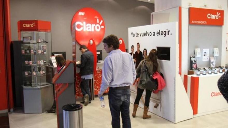 SIC sanciona a Claro con $983 millones por vulnerar derechos de sus clientes