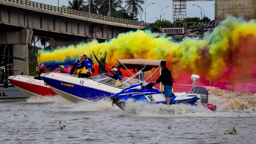 En imágenes | Así fue la maratón por el Río Magdalena