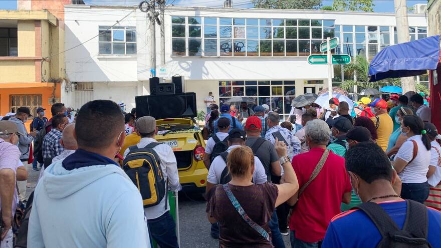 El magisterio se plantó para exigir mejores servicios de salud