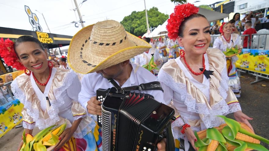A punta de pilón se prende el Festival Vallenato