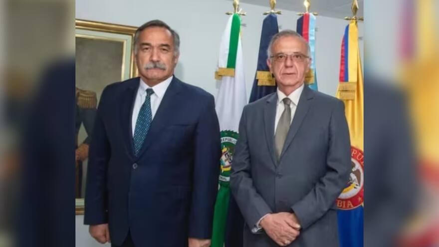 Revuelo político por denuncias del general (r) Díaz sobre el Gobierno