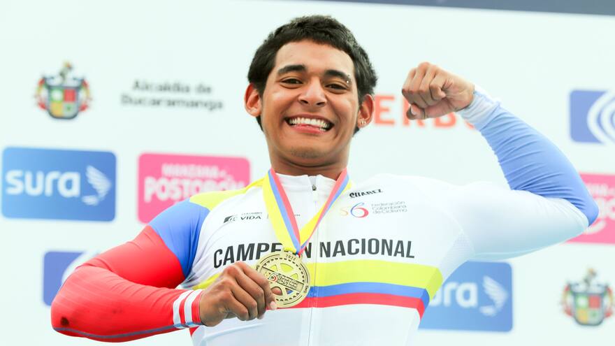 El atlanticense Nicolás Olivera es el rey de la pista de ciclismo