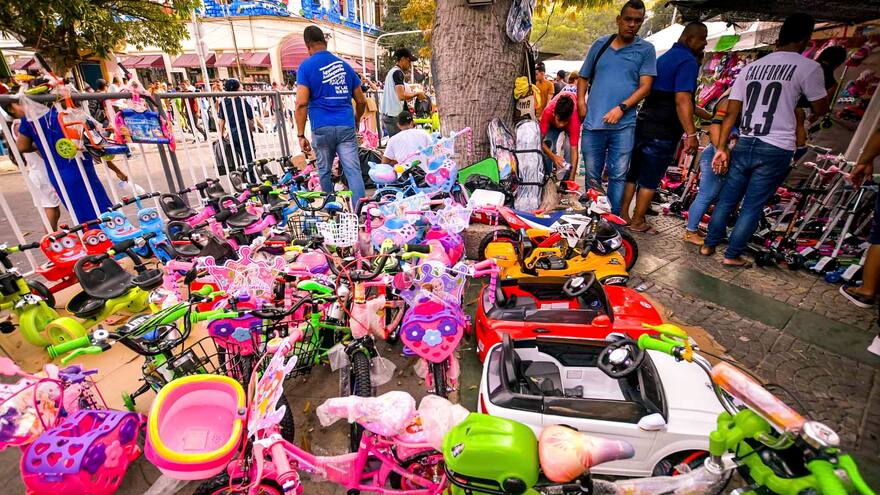 Consejos para regalar juguetes seguros para los niños en esta Navidad