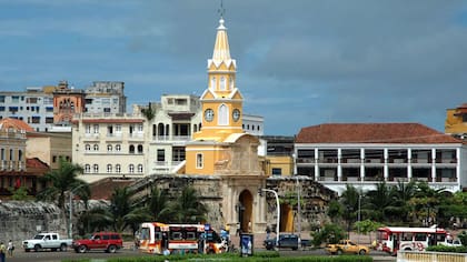 Los antecedentes del hombre que fue asesinado por su hijo en medio de una riña en San Fernando, Cartagena