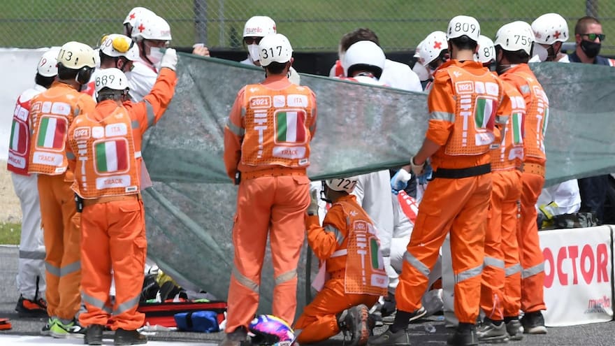 Fallece el piloto suizo Jason Dupasquier al caer de su moto