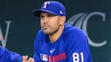 ‘Pipe’ Urueta se mantiene como coach de banca de los Rangers de Texas