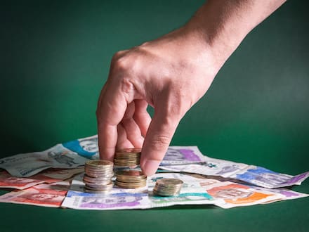 ¿Cuáles son las implicaciones de la suspensión del decreto sobre el traslado de $25 billones a Colpensiones?