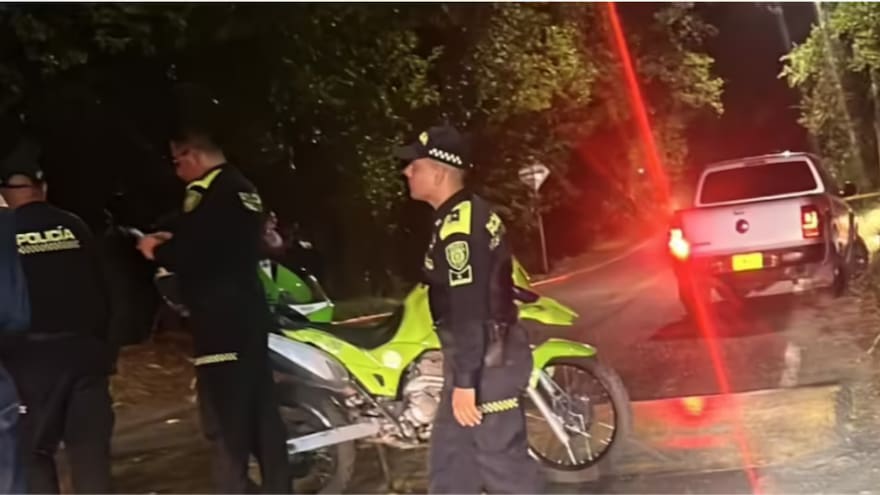 Investigan el asesinato de tres hombres al interior de una camioneta blindada de alta gama