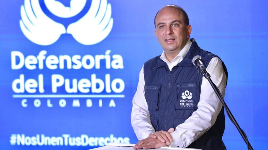 Solicitan ayuda humanitaria para mujer que perdió a sus hijos en el río Bravo