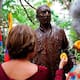 Cuba celebra los 90 años de Gabo con escultura en su honor