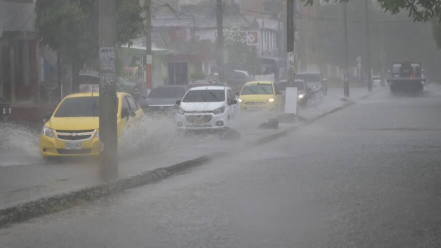 El Caribe se moviliza por el posible paso de tormenta tropical