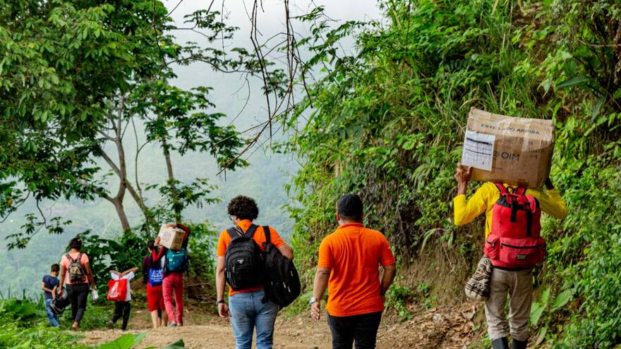 'Retornamos porque creemos en Dios': desplazados de la Sierra Nevada