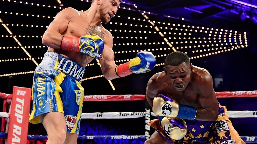 Lomachenko acaba con el invicto del cubano Rigondeaux