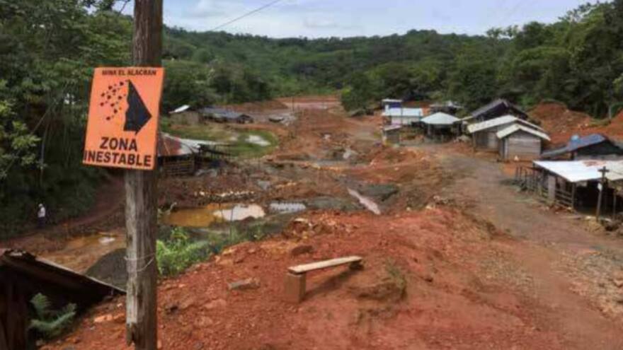 Entregan pagos a mineros artesanales en El Alacrán