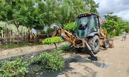 Limpian canales de Colombiatón, Bicentenario y El Laguito