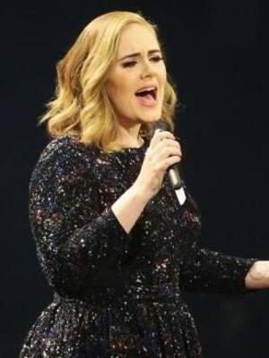 El fenómeno de Adele  vuelve a encantar al mundo  | Columna de Alberto Marchena