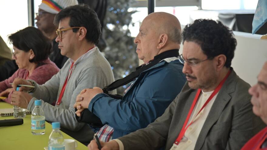 Gobierno de Colombia y Eln extendieron la invitación a campesinos para que participen en diálogos en Caracas, Venezuela