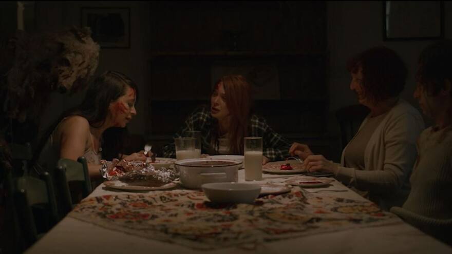 Mary mamá de un terrorífico corderito: su director Jason Arber habla del filme. 'La película es un baño de sangre'