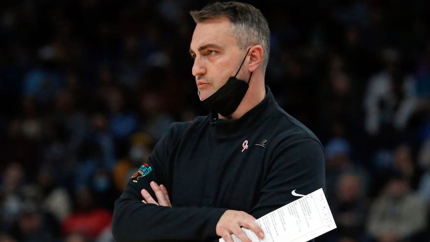 Los Toronto Raptors presentan a Darko Rajakovic como su nuevo entrenador