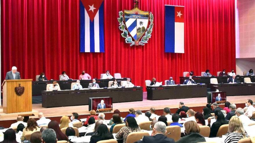 Nuevo código penal cubano desata las críticas de disidencia y activismo