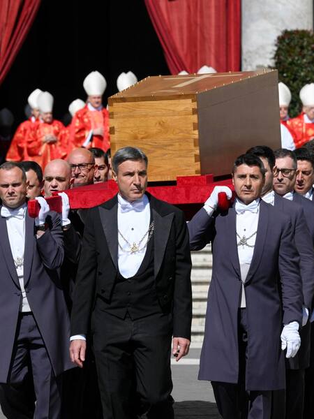 Adiós, Francisco, su legado de amor continuará acá en la tierra