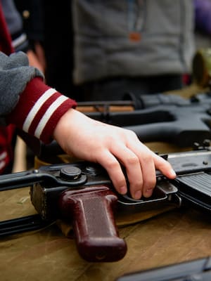 Reclutamiento de menores: ¿discusión bizantina?