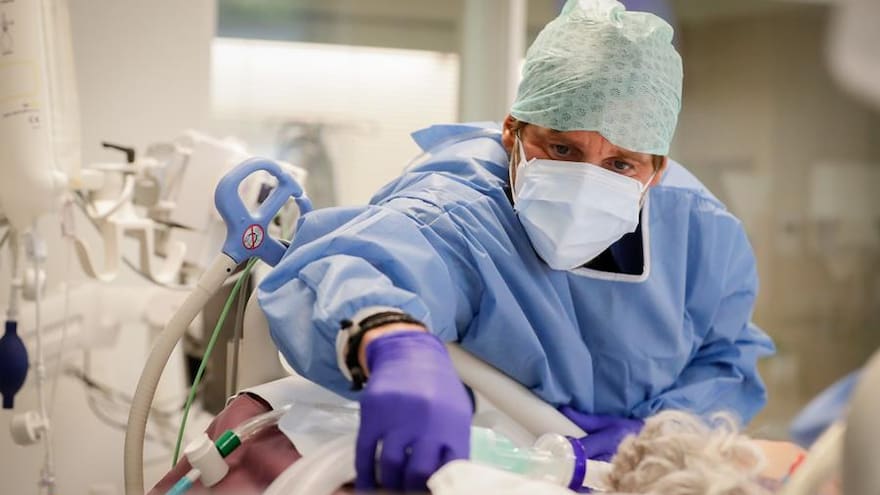 Ucis en Barranquilla reciben a pacientes Covid trasladados desde Bogotá