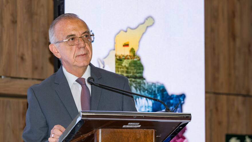 Ministerio de Defensa socializa estrategias para 'consolidar ciudades más seguras' en el país