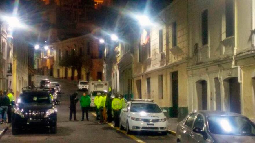 Suben a 15 los muertos por beber alcohol industrial en Ecuador