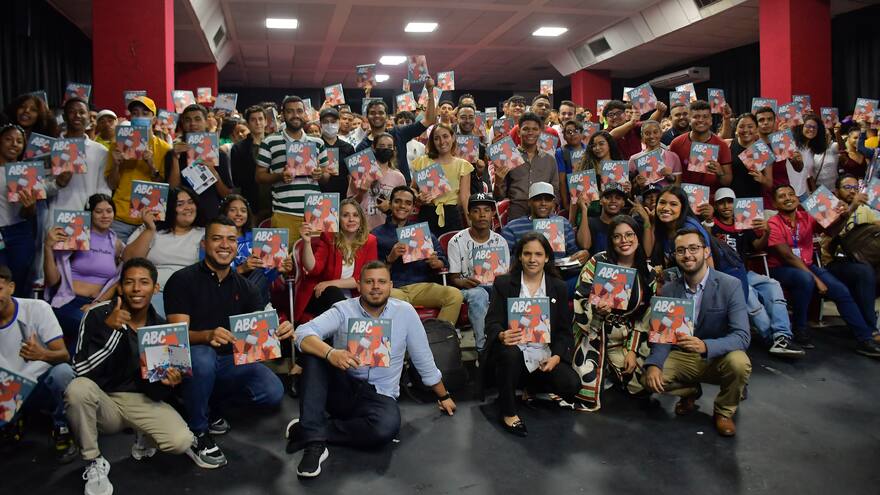 Barranquilla estrena cartilla didáctica de liderazgo juvenil