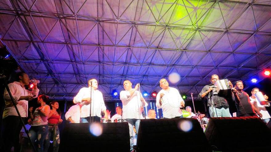 Un PAZito tún tún por la paz