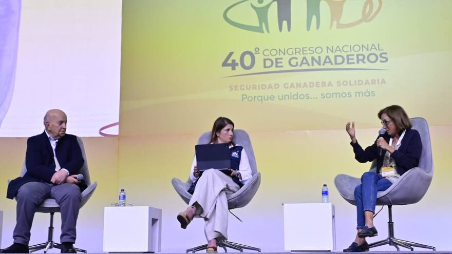 “No me llame paramilitar”: Hernández al comisionado de Paz