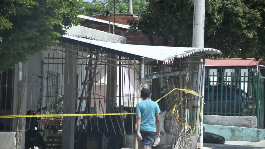 Balean a hombre mientras conducía su vehículo en el barrio El Bosque