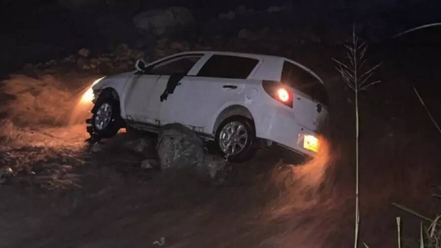 Muere cónsul de panamá arrastrada por creciente de un río