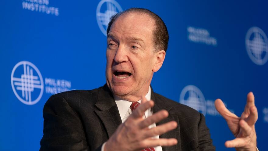 El presidente del Banco Mundial, David Malpass, anuncia que deja el cargo