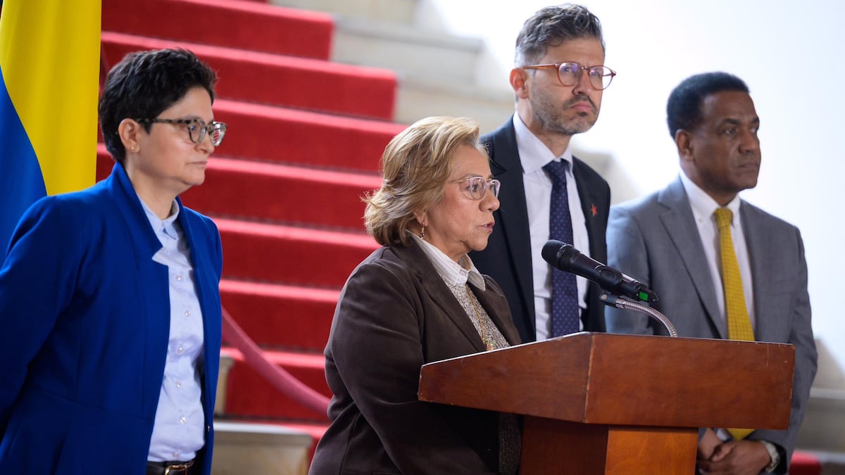 Colombia invita a Delcy Rodríguez a visitar el país y ofrece mediar en la crisis venezolana