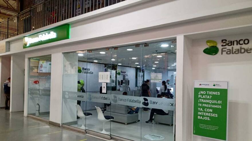 Taquillazo a una sucursal bancaria de la calle 30