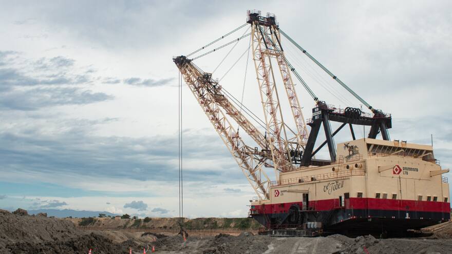 Drummond amplía producción minera con la llegada de dragalina a El Corozo