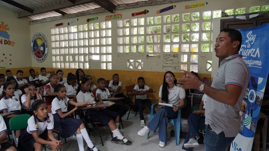 Capacitan más de 200 mil personas sobre uso responsable de energía