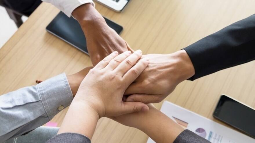 Empresas: cómo crear un entorno agradable basándose en la ética