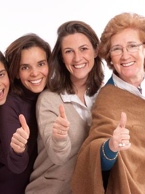 Las tías chéveres| Columna de Fabrina Acosta