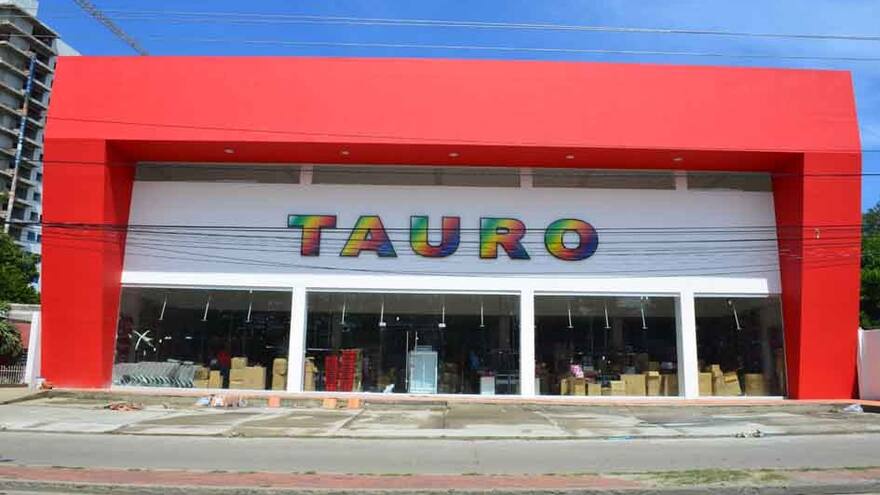 Delincuentes robaron en una papelería en Santa Marta